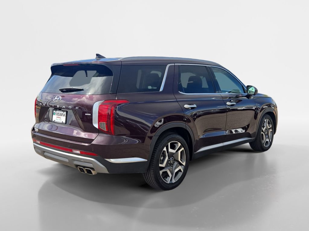 Used 2024 Hyundai Palisade Limited image 5