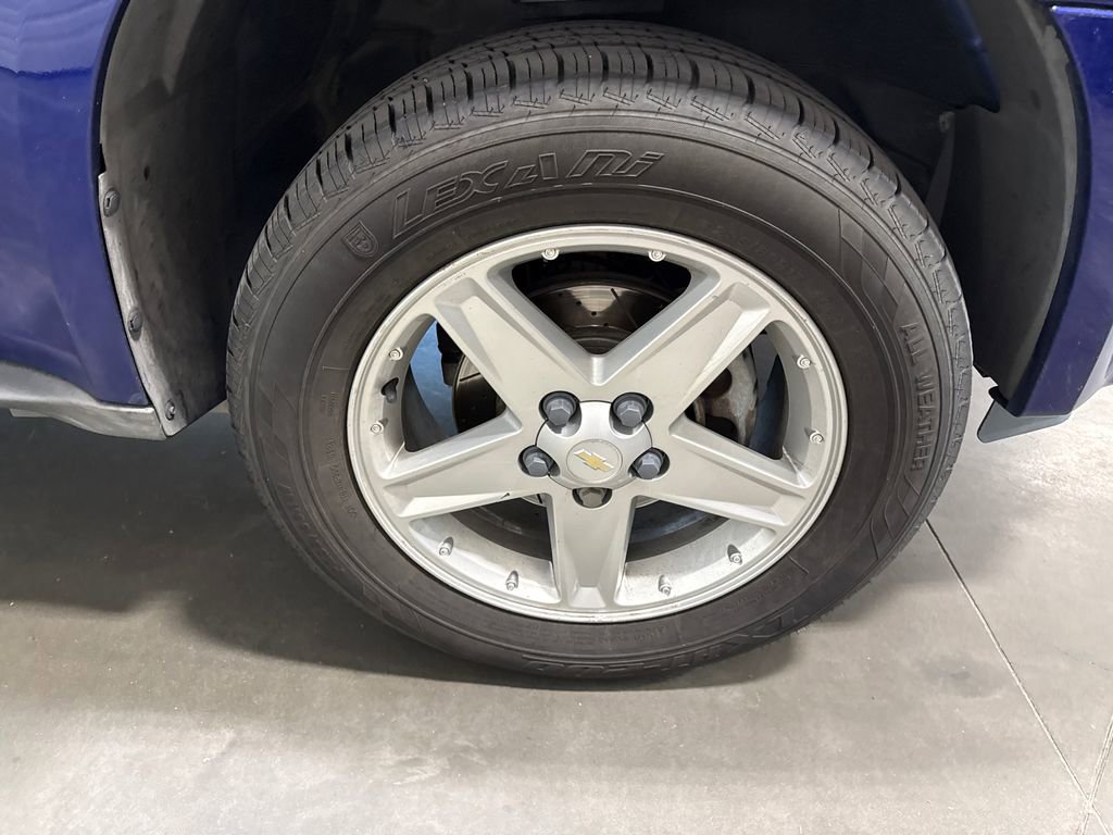 Used 2005 Chevrolet Equinox LT AWD/4WD image 18