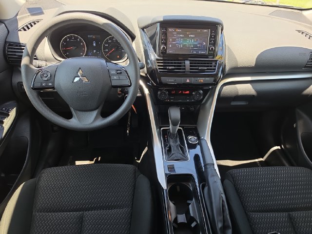 Used 2024 Mitsubishi Eclipse Cross ES AWD/4WD image 7