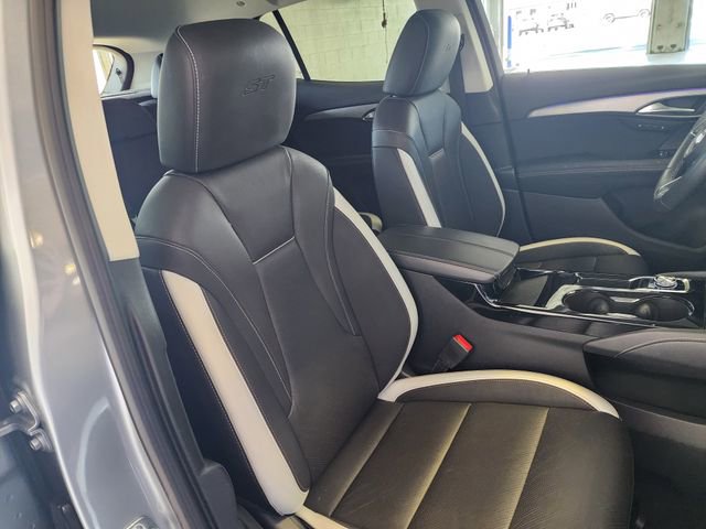 Certified 2025 Buick Envision Sport Touring AWD/4WD image 19