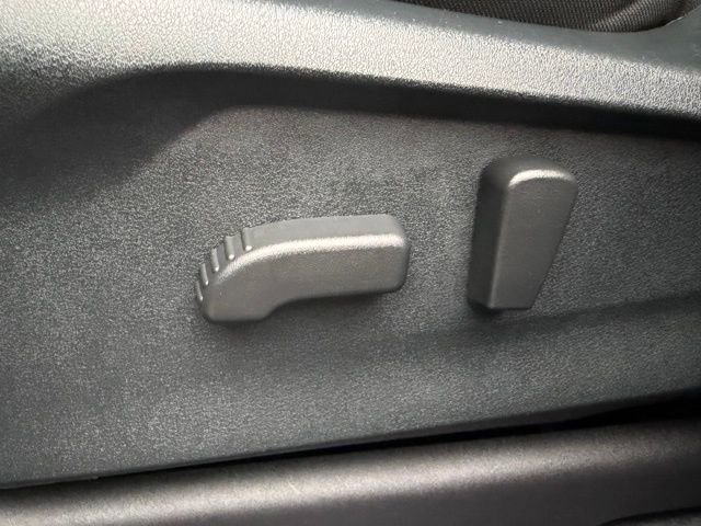 Used 2025 Subaru Ascent Premium image 18