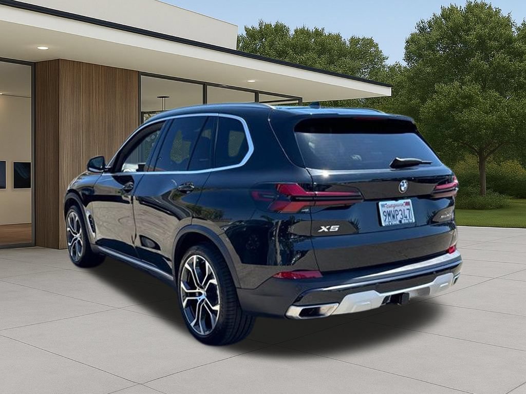 Used 2025 BMW X5 xDrive40i w/ Premium Package AWD/4WD image 11