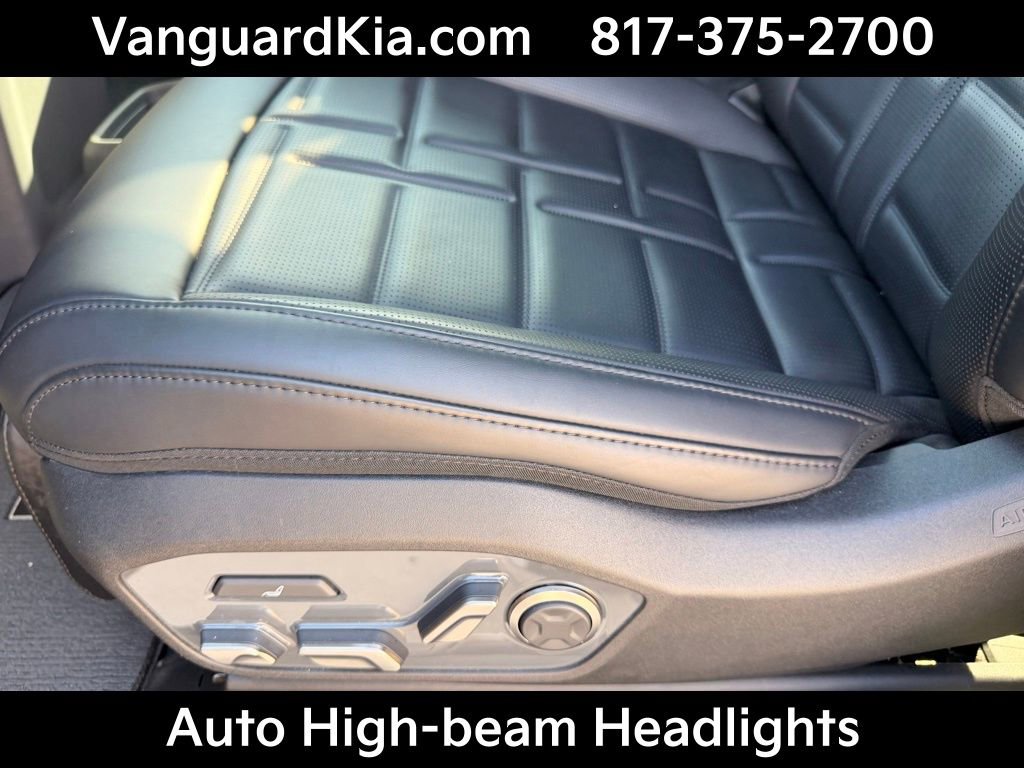 Certified 2026 Kia EV9 Land w/ Nightfall Edition Package image 14