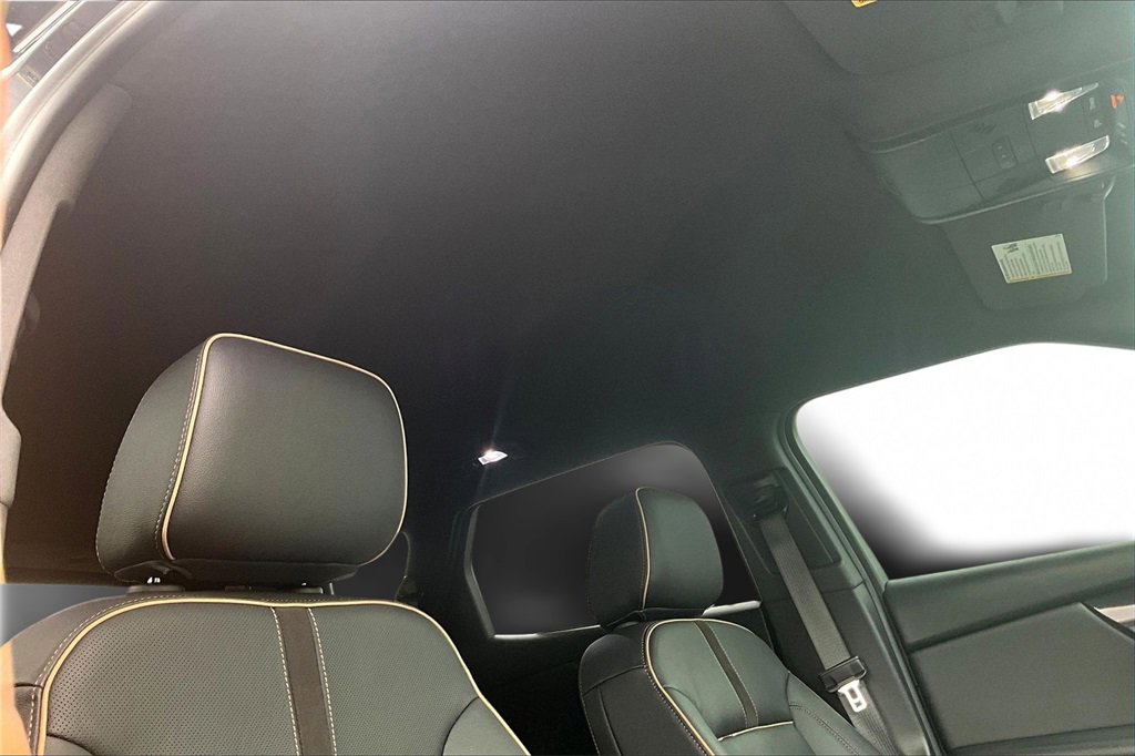 Used 2022 Chevrolet Blazer Premier w/ Enhanced Convenience Package image 26