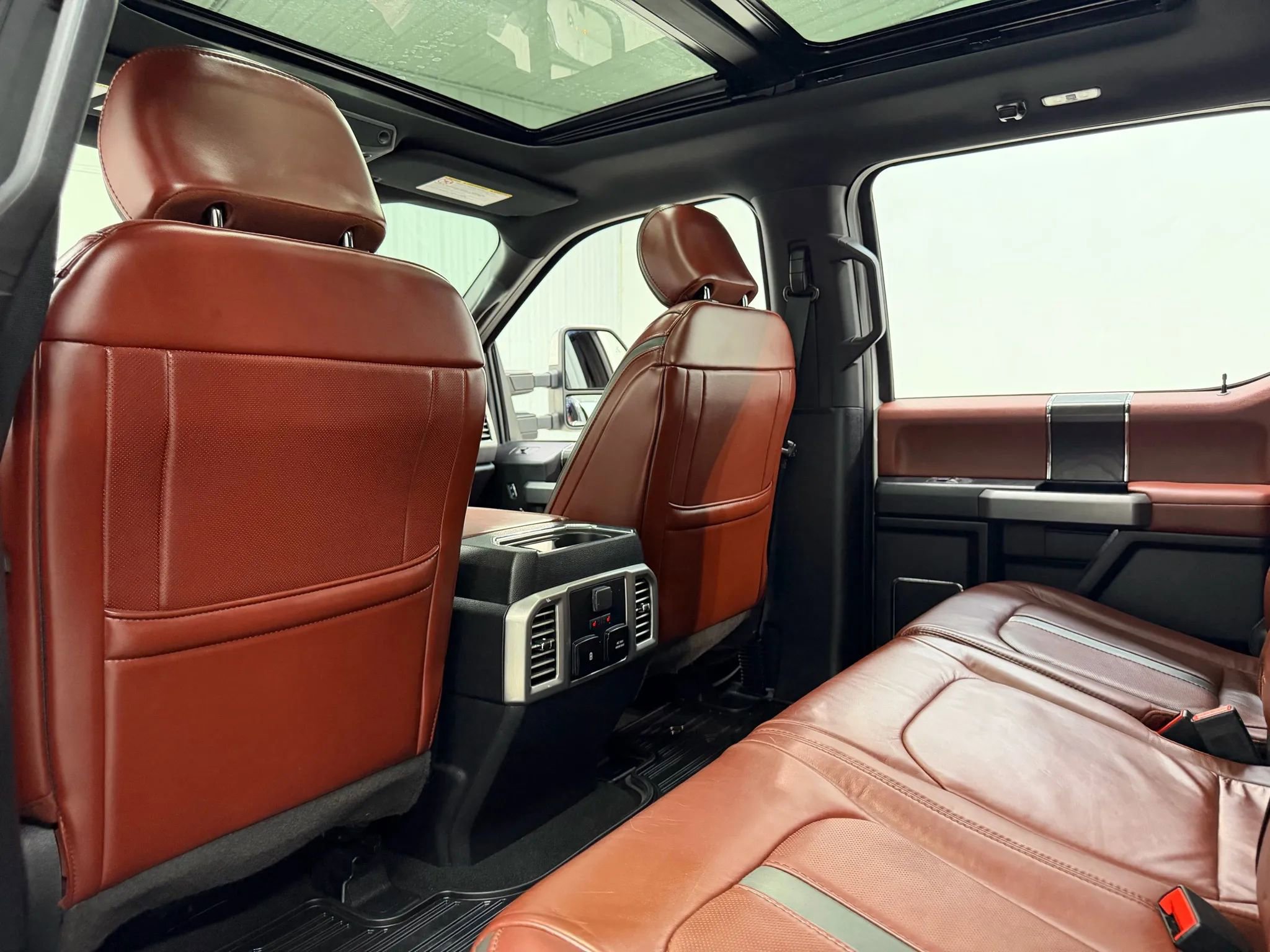 Used 2019 Ford F450 Platinum w/ Platinum Ultimate Package AWD/4WD image 16