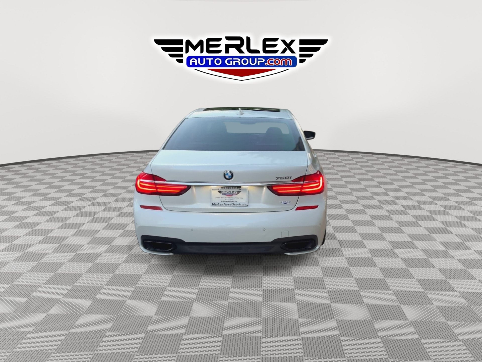 Used 2017 BMW 750i RWD image 7