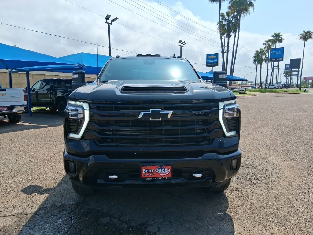 New 2026 Chevrolet Silverado 2500 High Country w/ High Country Premium Package AWD/4WD image 2