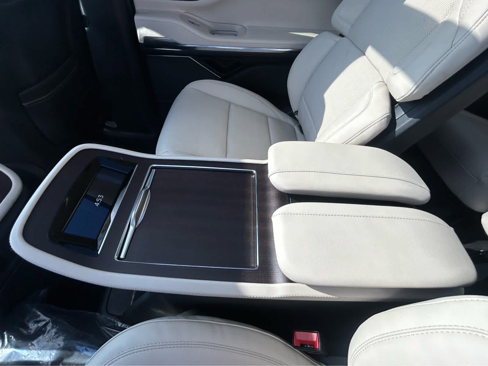 New 2027 Lincoln Navigator L Reserve w/ Jet Appearance Package AWD/4WD image 18