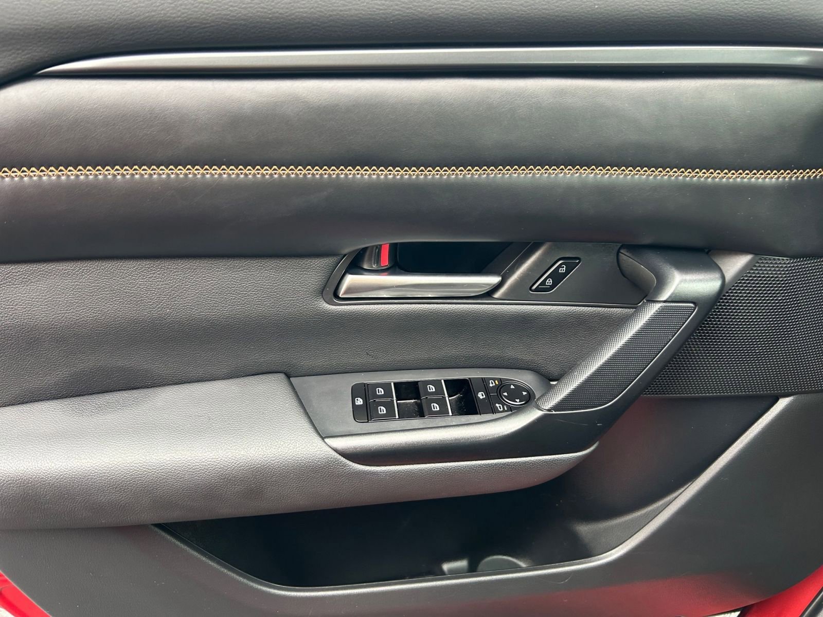 Used 2025 MAZDA CX-50 2.5 Hybrid w/ Premium Plus Pkg image 18