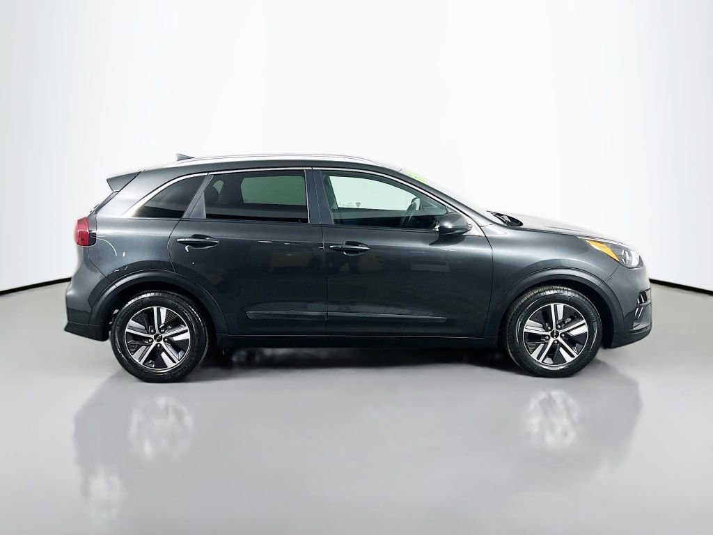 Used 2022 Kia Niro LXS image 4