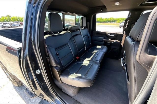 Used 2020 GMC Sierra 3500 Denali w/ Denali Ultimate Package AWD/4WD image 26