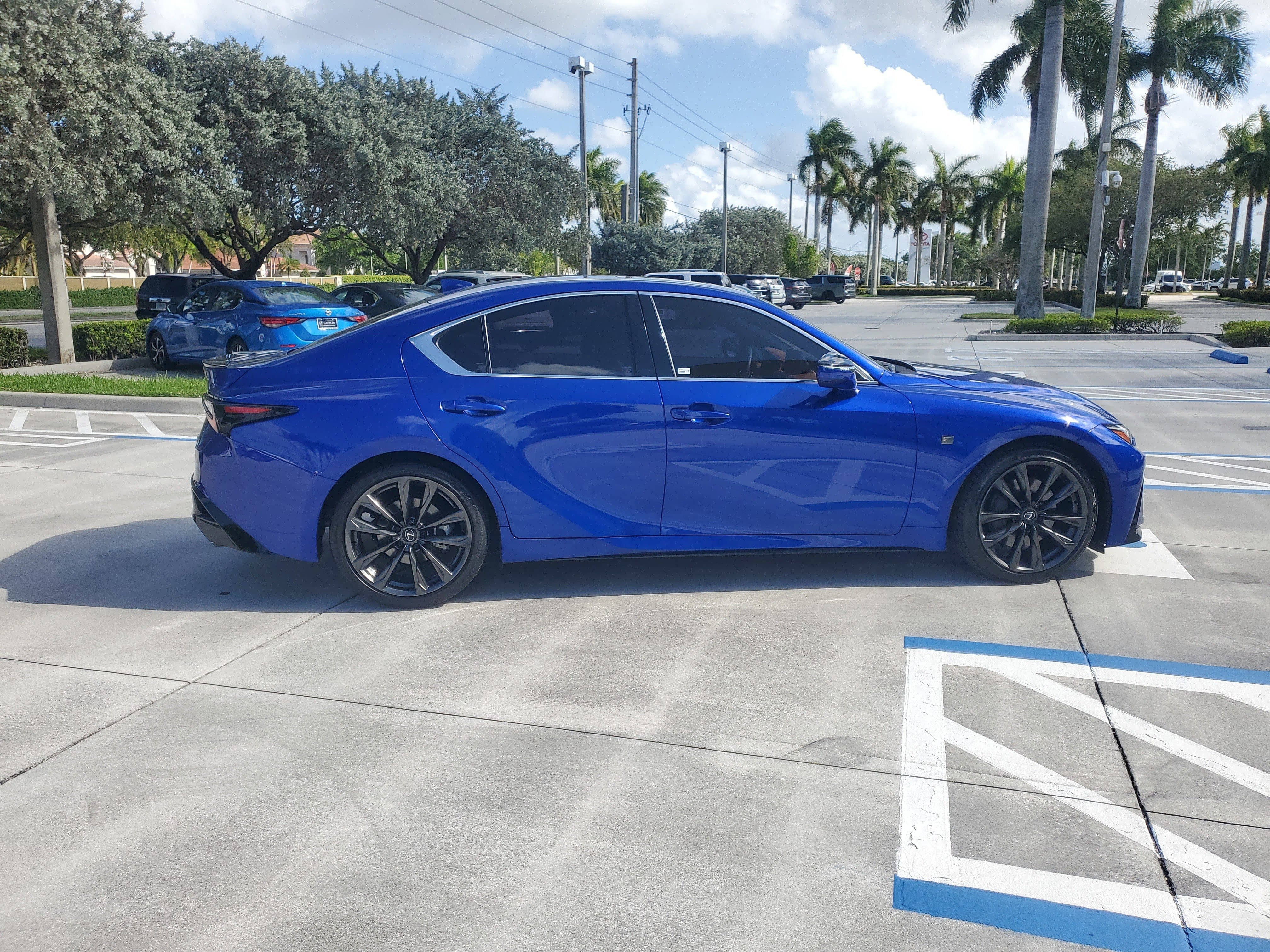 Used 2025 Lexus IS 350 F Sport w/ Accessory Package 2 RWD image 11