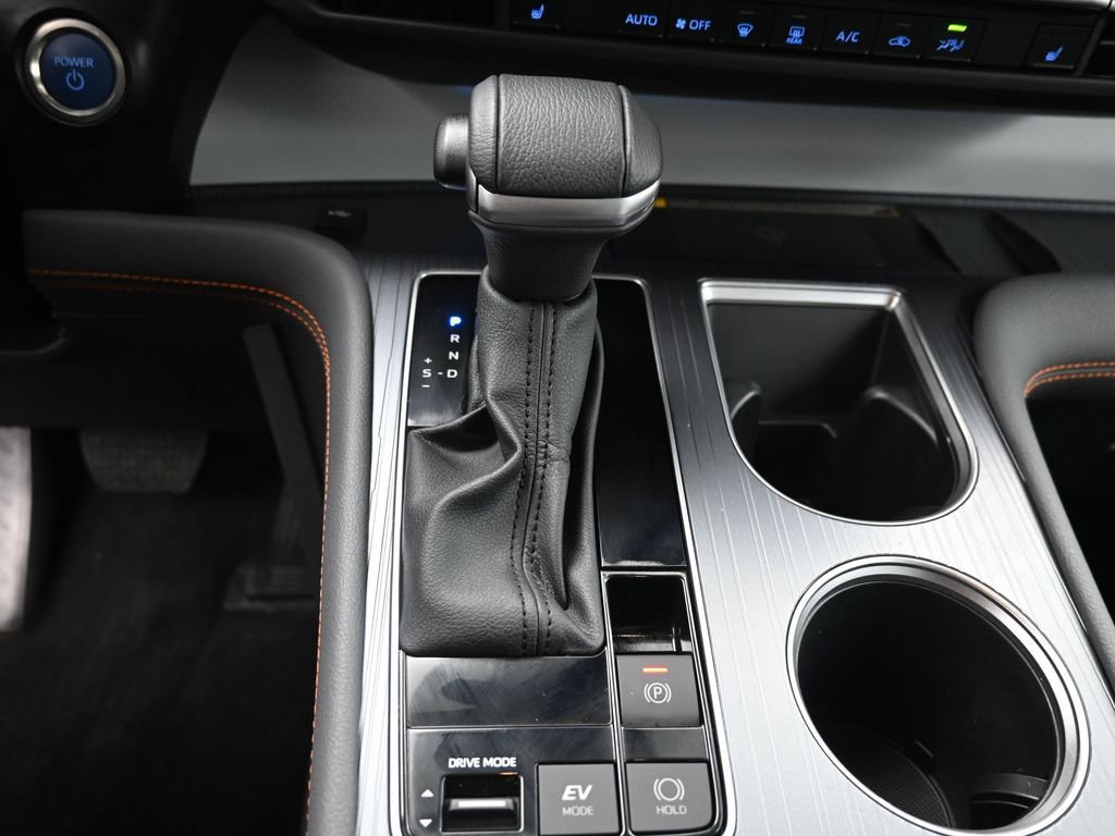 Certified 2024 Toyota Sienna XSE w/ XSE Plus Package image 28