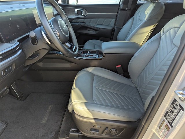 Used 2024 Kia Sorento SX Prestige w/ Sage Leather Package image 15