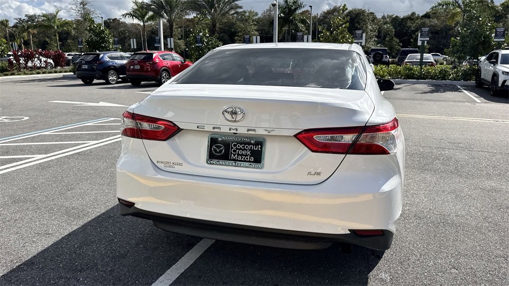Used 2018 Toyota Camry LE image 26