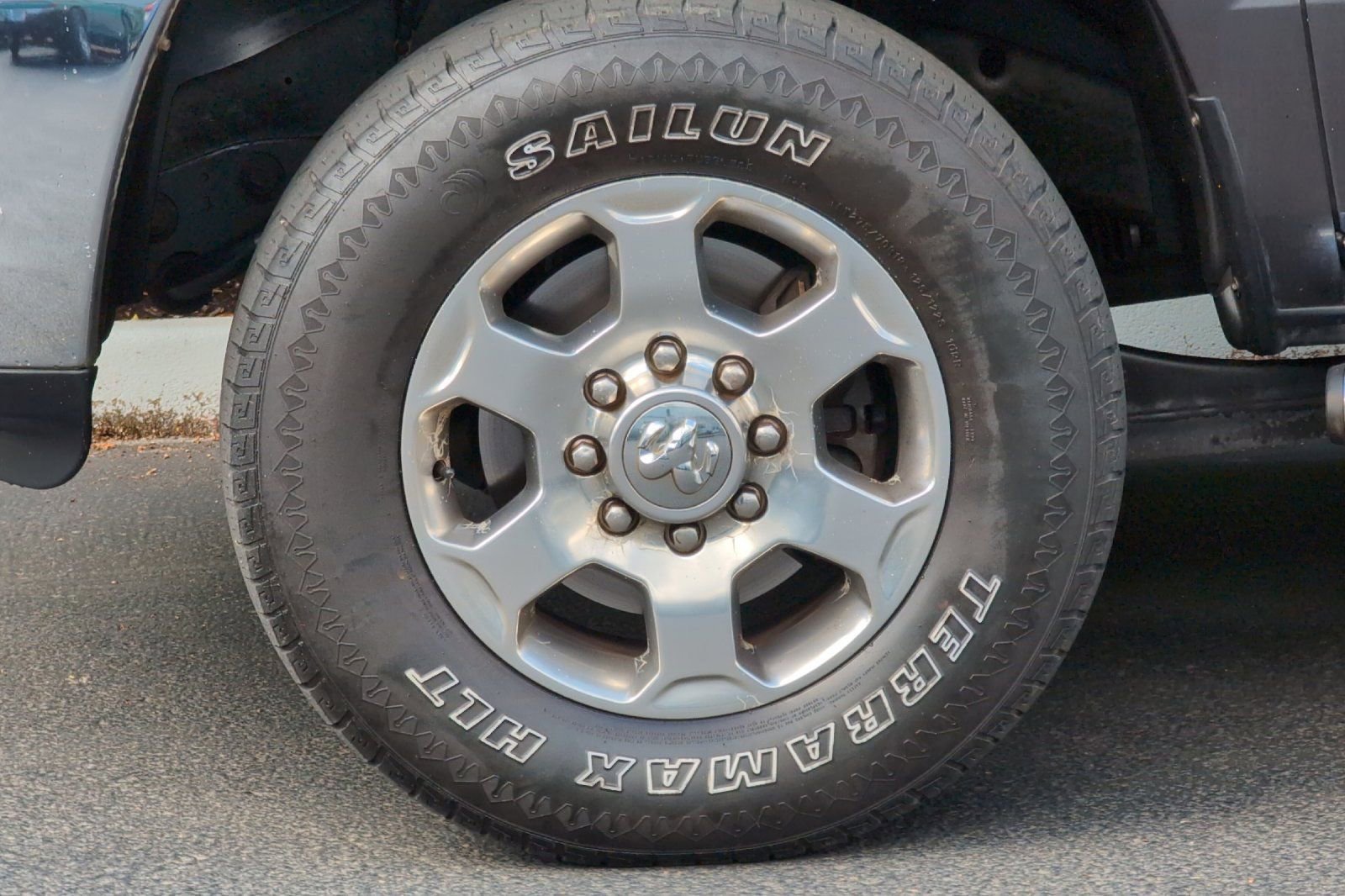 Used 2016 RAM 3500 Tradesman w/ Chrome Appearance Group image 24