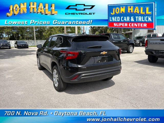 Used 2024 Chevrolet Trax LS w/ Driver Confidence Package FWD image 7