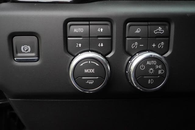 New 2026 GMC Sierra 1500 AT4 w/ AT4 Premium Package AWD/4WD image 17