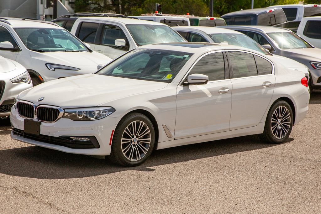 Used 2018 BMW 530i w/ Premium Package RWD image 9