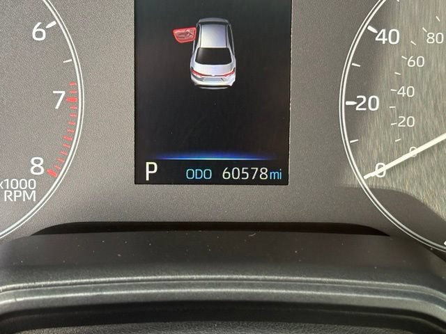 Used 2024 Toyota Corolla LE FWD image 4