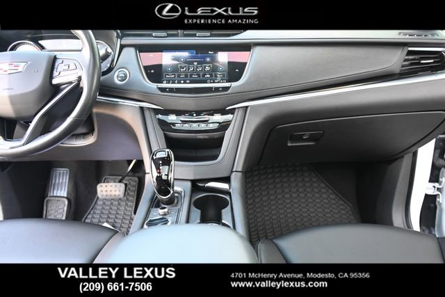 Used 2022 Cadillac XT6 Luxury FWD image 8