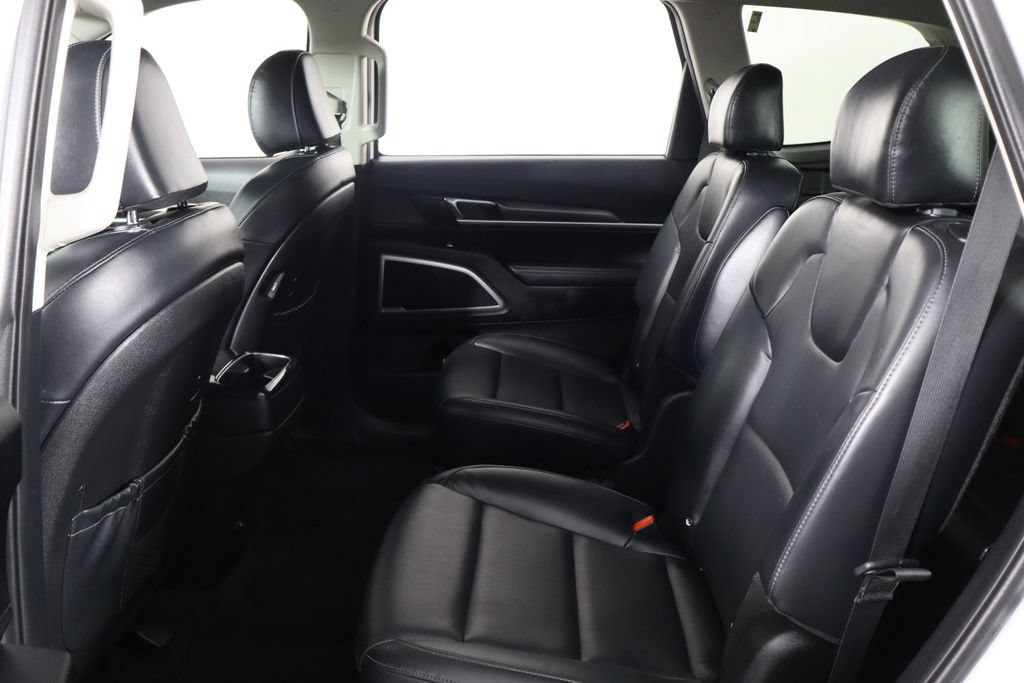 Used 2020 Kia Telluride S AWD/4WD image 14