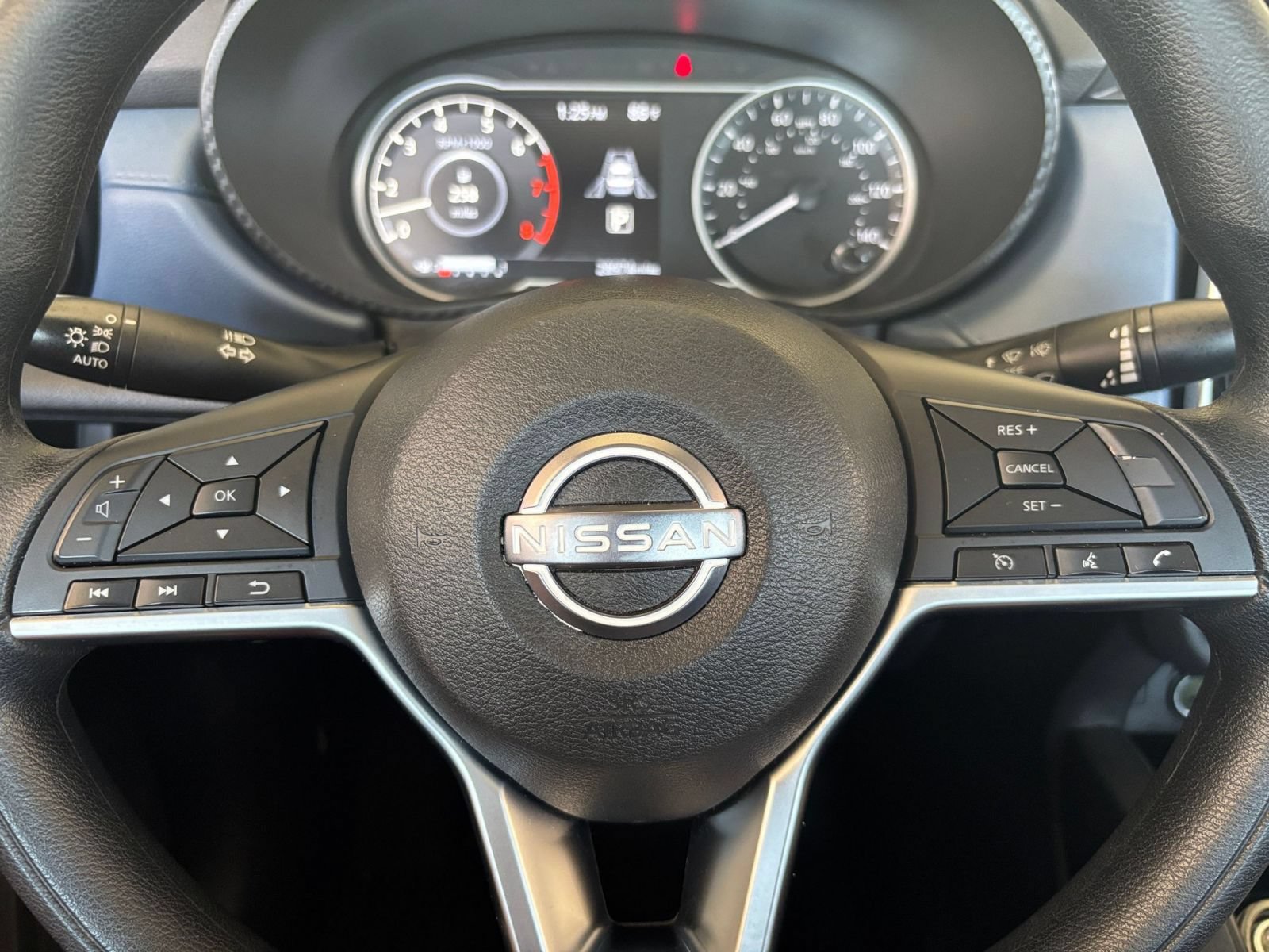 Used 2025 Nissan Versa SV FWD image 25