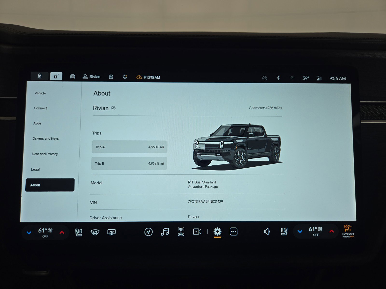 Used 2024 Rivian R1T Adventure AWD/4WD image 27