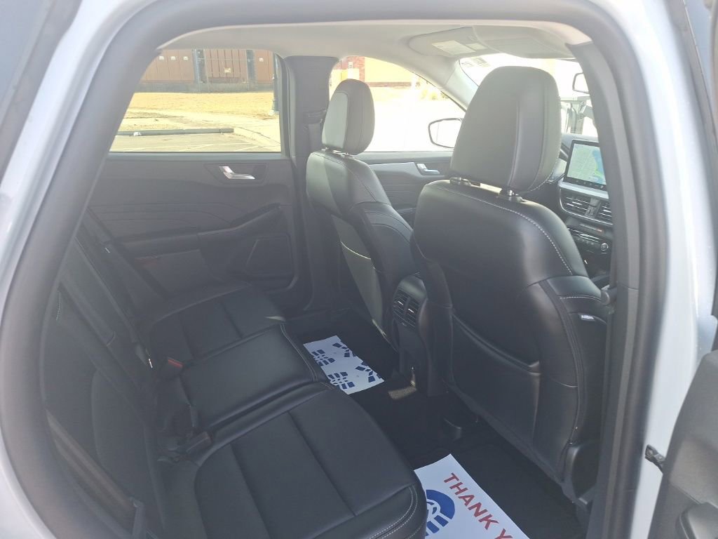 Used 2025 Ford Escape Platinum image 22