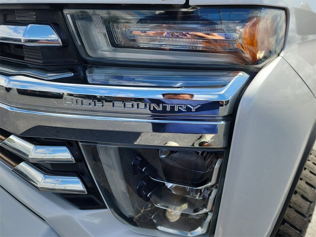 Used 2020 Chevrolet Silverado 2500 High Country w/ Z71 Off-Road Package image 6