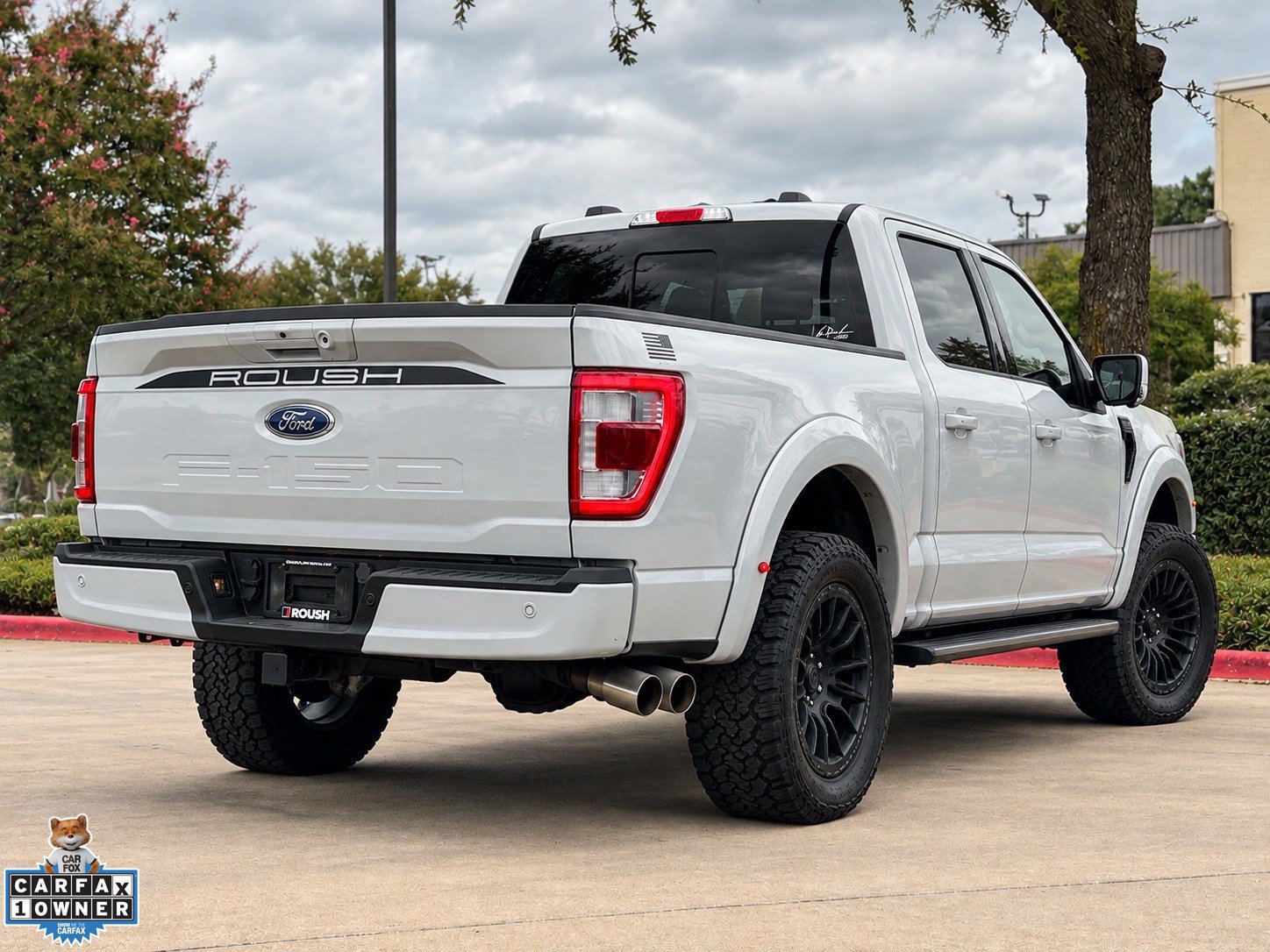 Used 2023 Ford F150 Lariat w/ Equipment Group 502A High AWD/4WD image 4