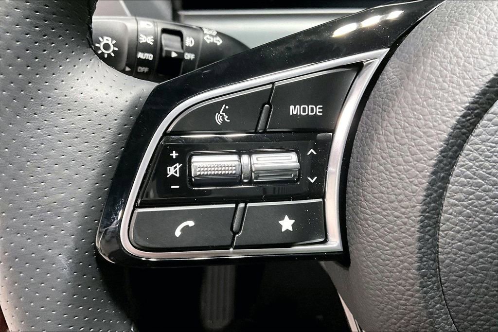 New 2026 Kia Seltos SX image 13
