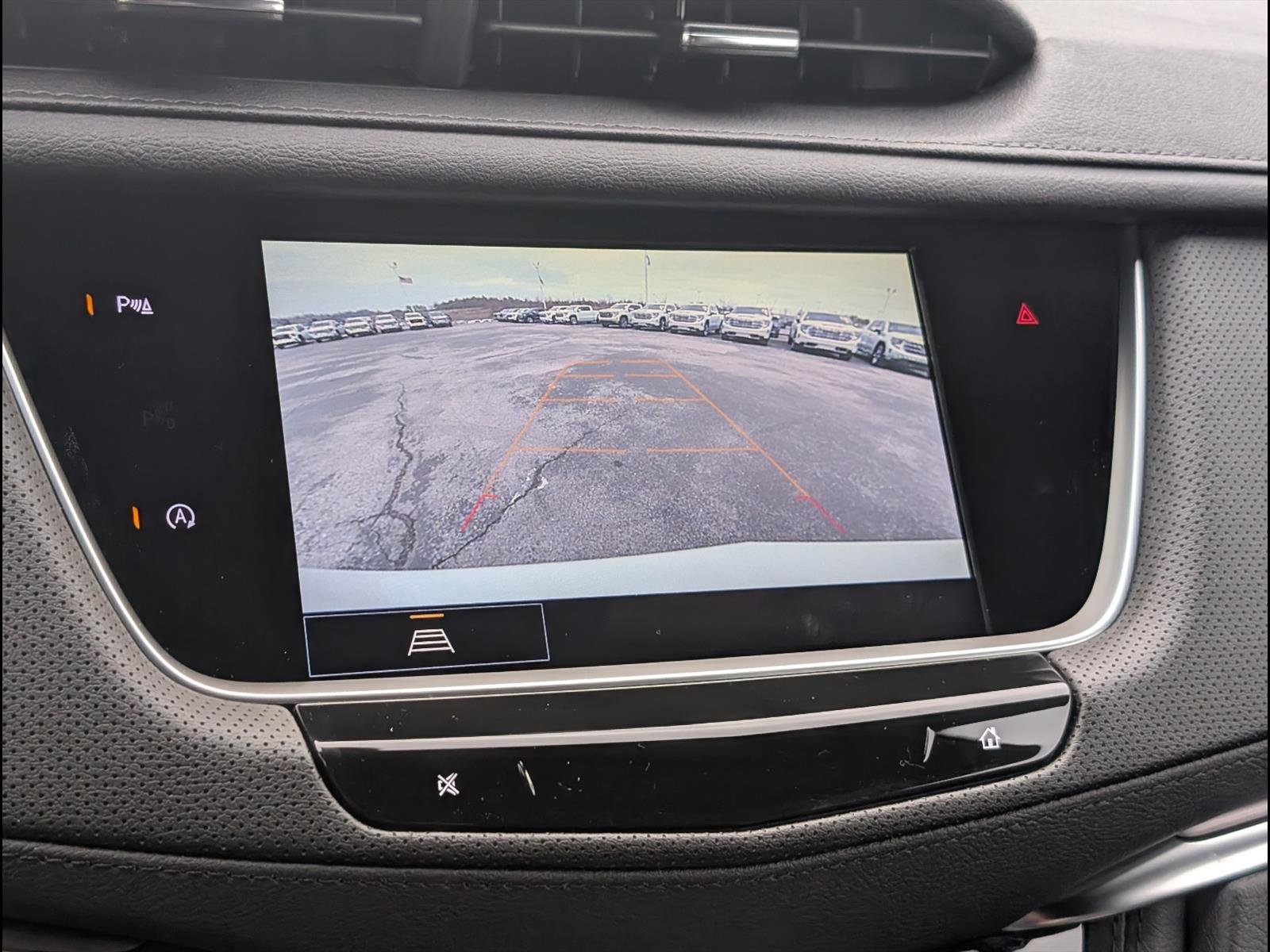 New 2026 Cadillac XT5 Luxury FWD image 8