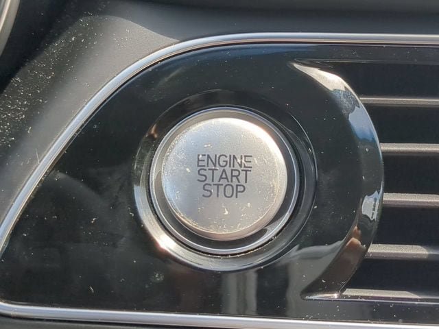 Used 2023 Genesis G70 2.0T w/ Sport Prestige Package AWD/4WD image 27