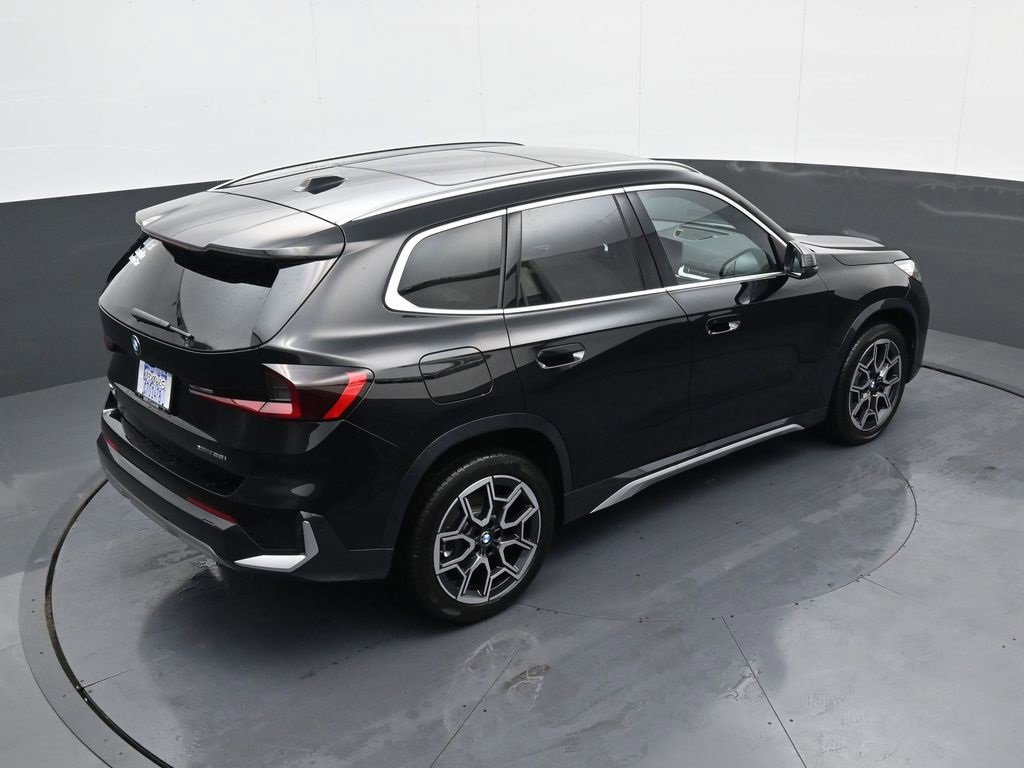 New 2025 BMW X1 xDrive28i w/ Convenience Package image 36