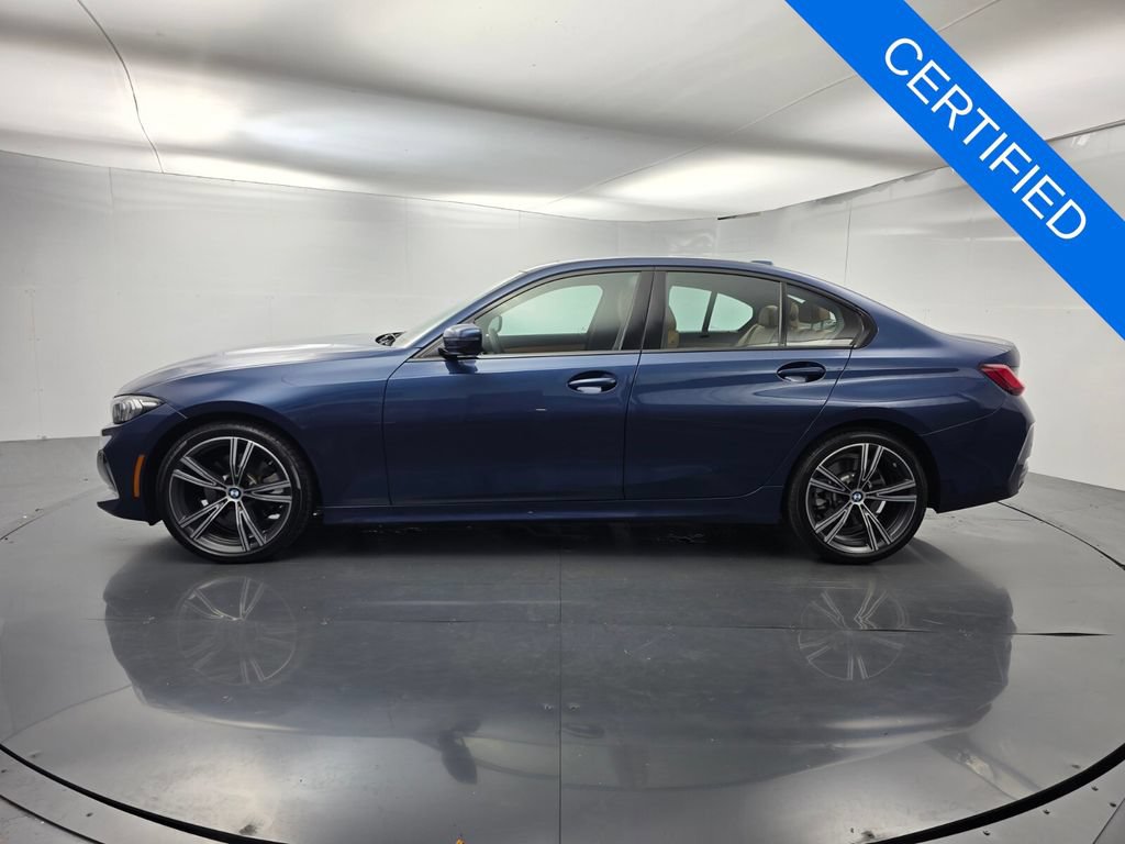 Used 2023 BMW 330i Sedan w/ Driving Assistance Package RWD image 7
