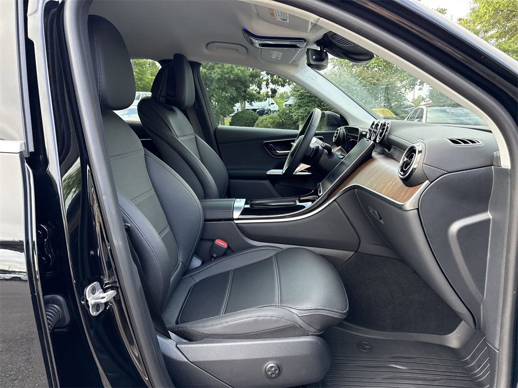 Certified 2025 Mercedes-Benz GLC 350e 4MATIC image 20