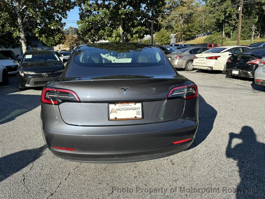 Used 2023 Tesla Model 3 Standard Range RWD image 9