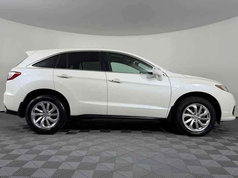 Used 2017 Acura RDX w/ Technology Package AWD/4WD image 7