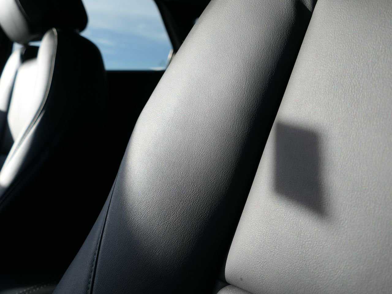 Used 2023 MAZDA CX-30 AWD 2.5 S w/ Preferred Package image 12