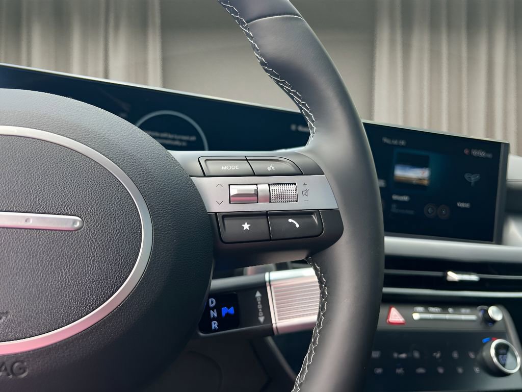 New 2025 Hyundai Sonata Limited image 20