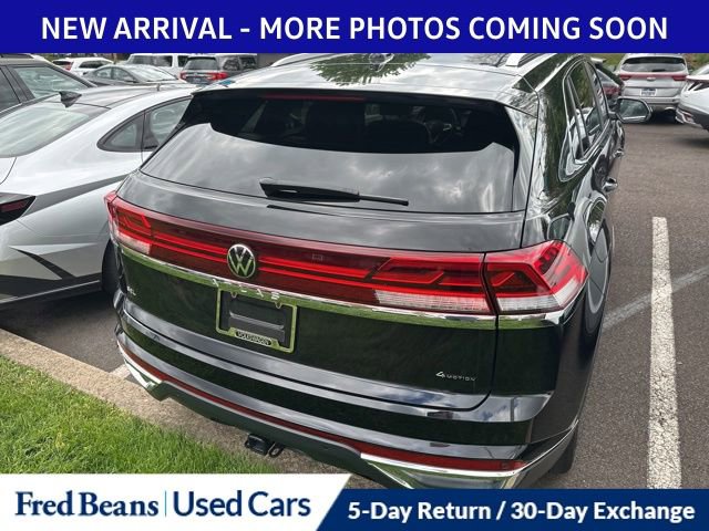 Used 2024 Volkswagen Atlas Cross Sport SEL AWD/4WD image 9