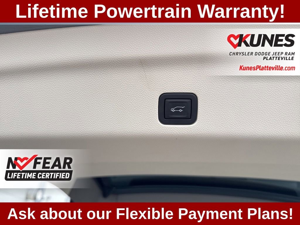 Used 2024 Cadillac Escalade Sport Platinum image 40