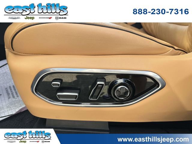 Certified 2024 Jeep Grand Cherokee Summit w/ Luxury Tech Group V image 25