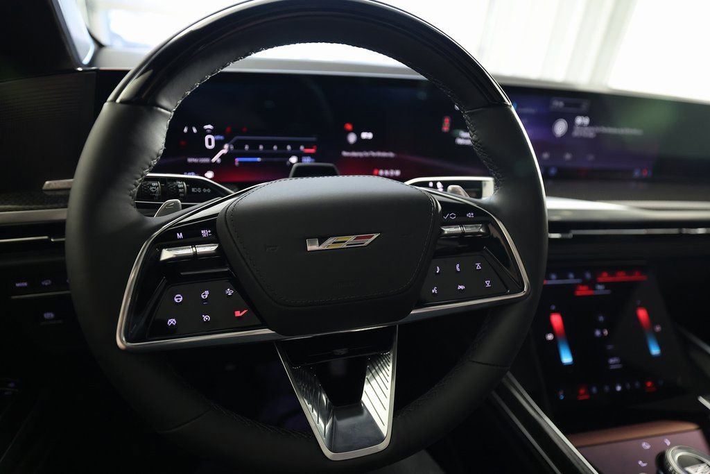 Used 2026 Cadillac Escalade ESV V image 24