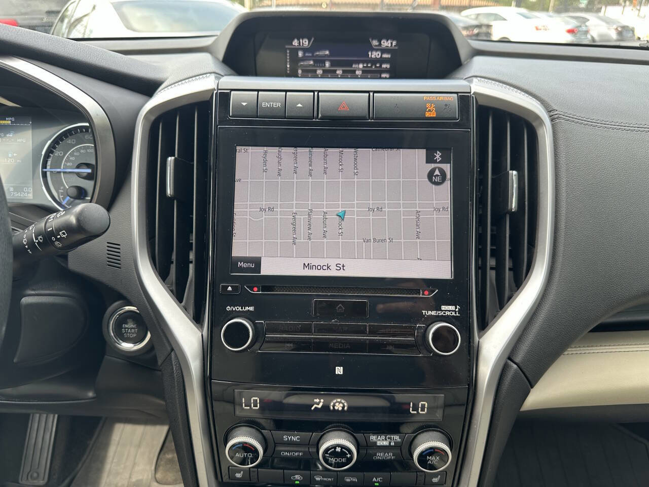 Used 2019 Subaru Ascent Limited AWD/4WD image 17