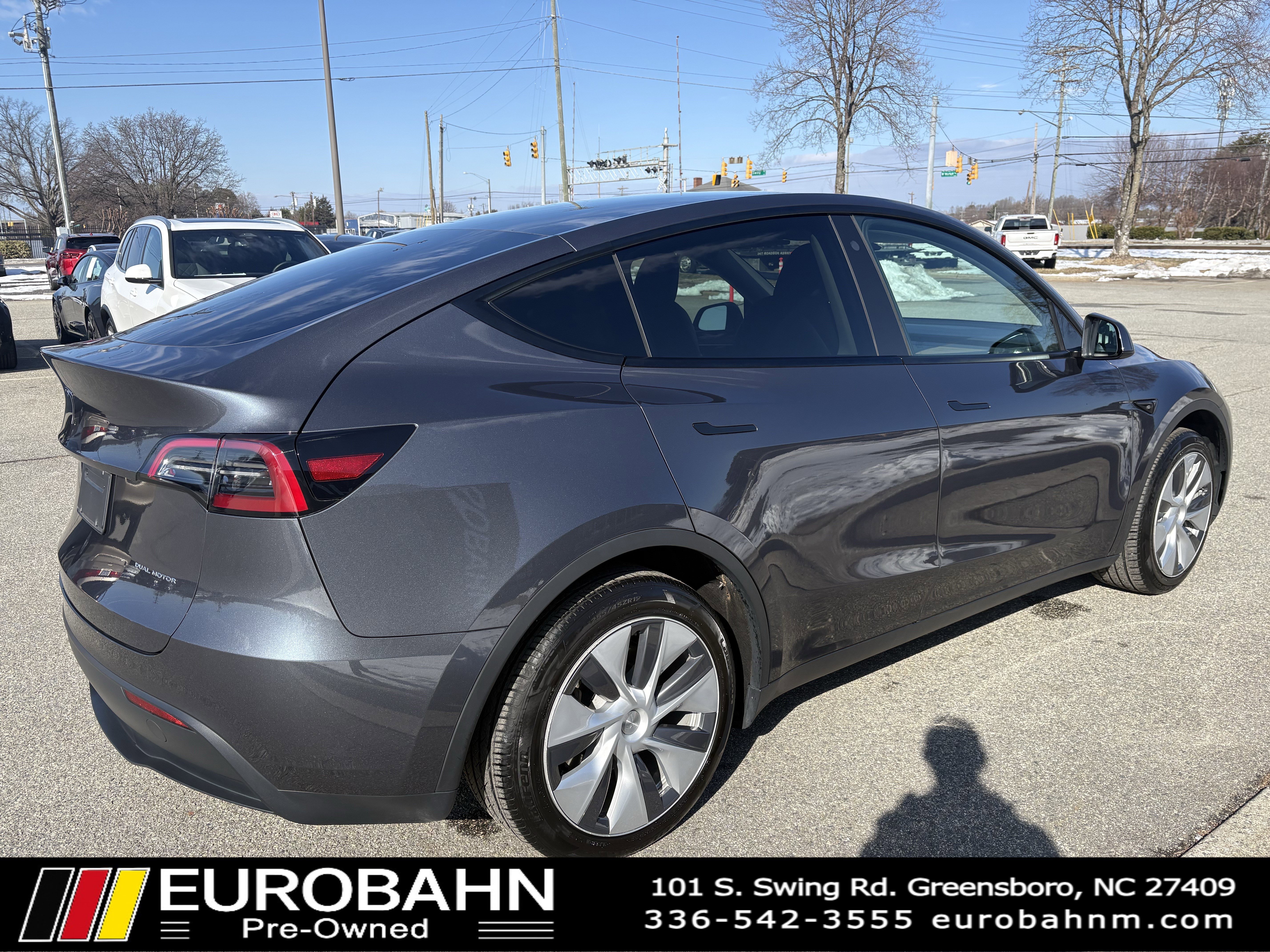 Used 2023 Tesla Model Y Long Range image 30
