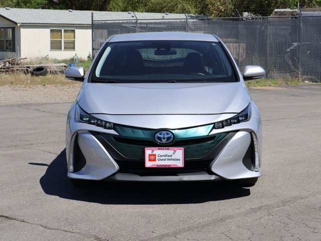 Used 2018 Toyota Prius Prime Premium FWD video 2