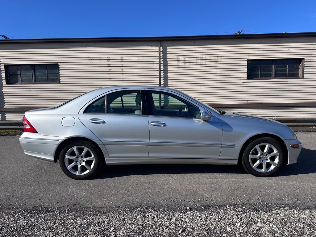 Used 2007 Mercedes-Benz C 280 4MATIC Sedan image 2