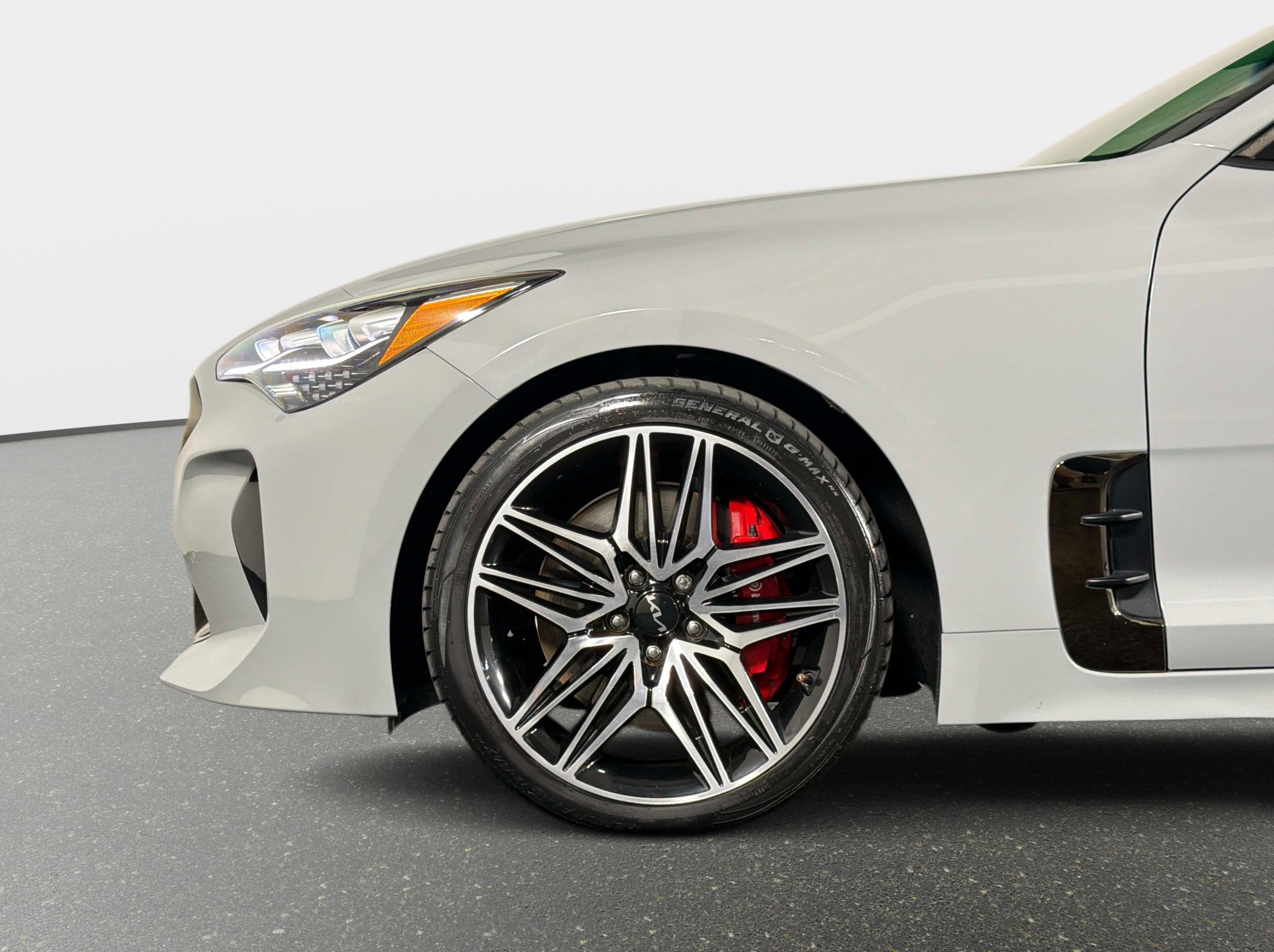 Used 2023 Kia Stinger GT2 w/ Red Interior Color Package RWD image 13